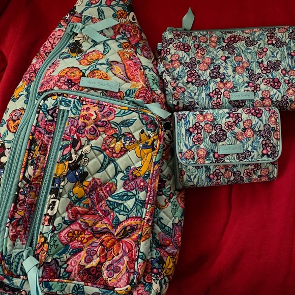vera bradley disney sling